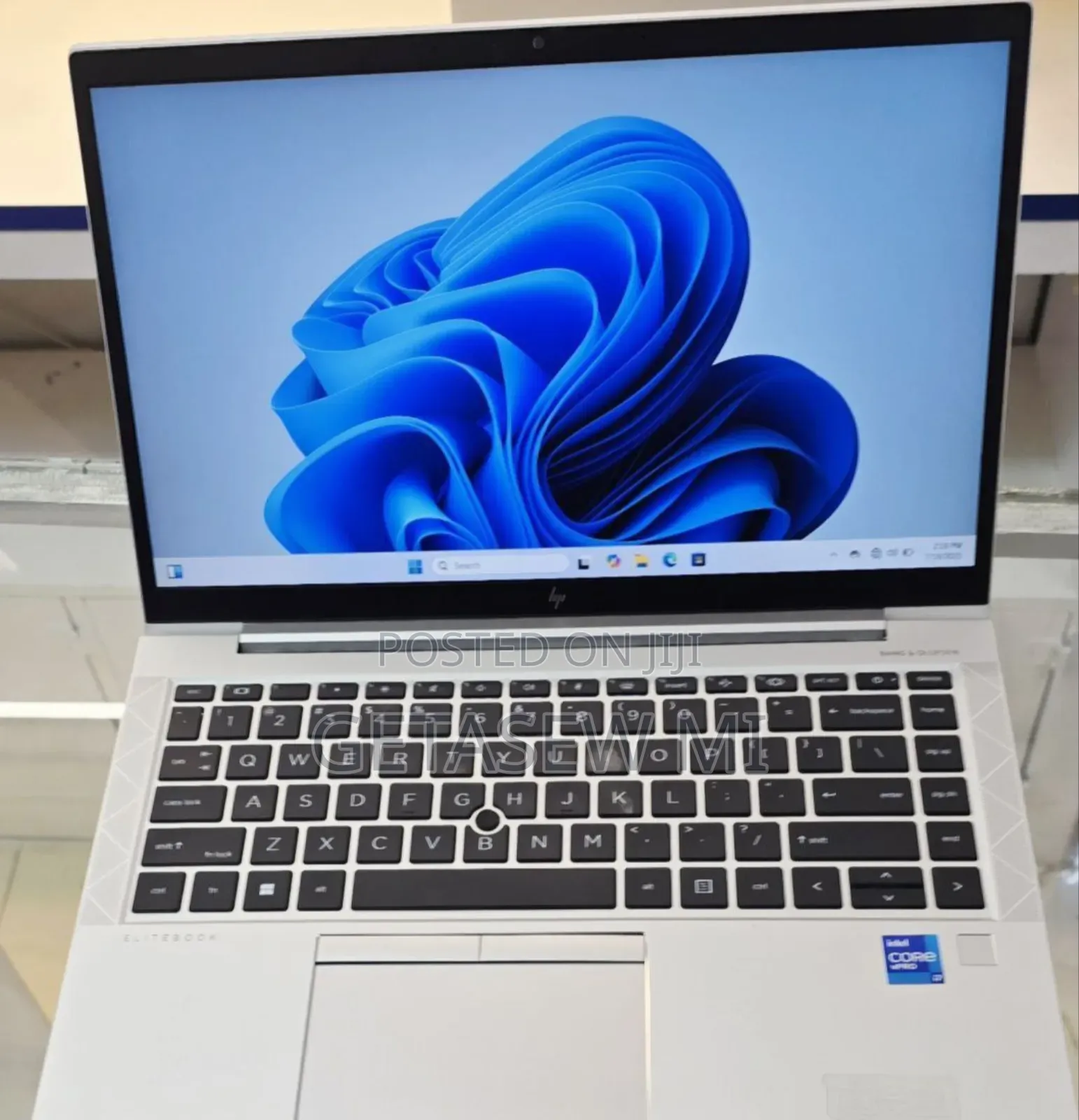 New Laptop HP EliteBook 840 16GB Intel Core I7 SSD 512GB