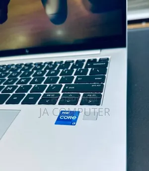 New Laptop HP EliteBook 840 G9 16GB Intel Core I7 SSD 1T