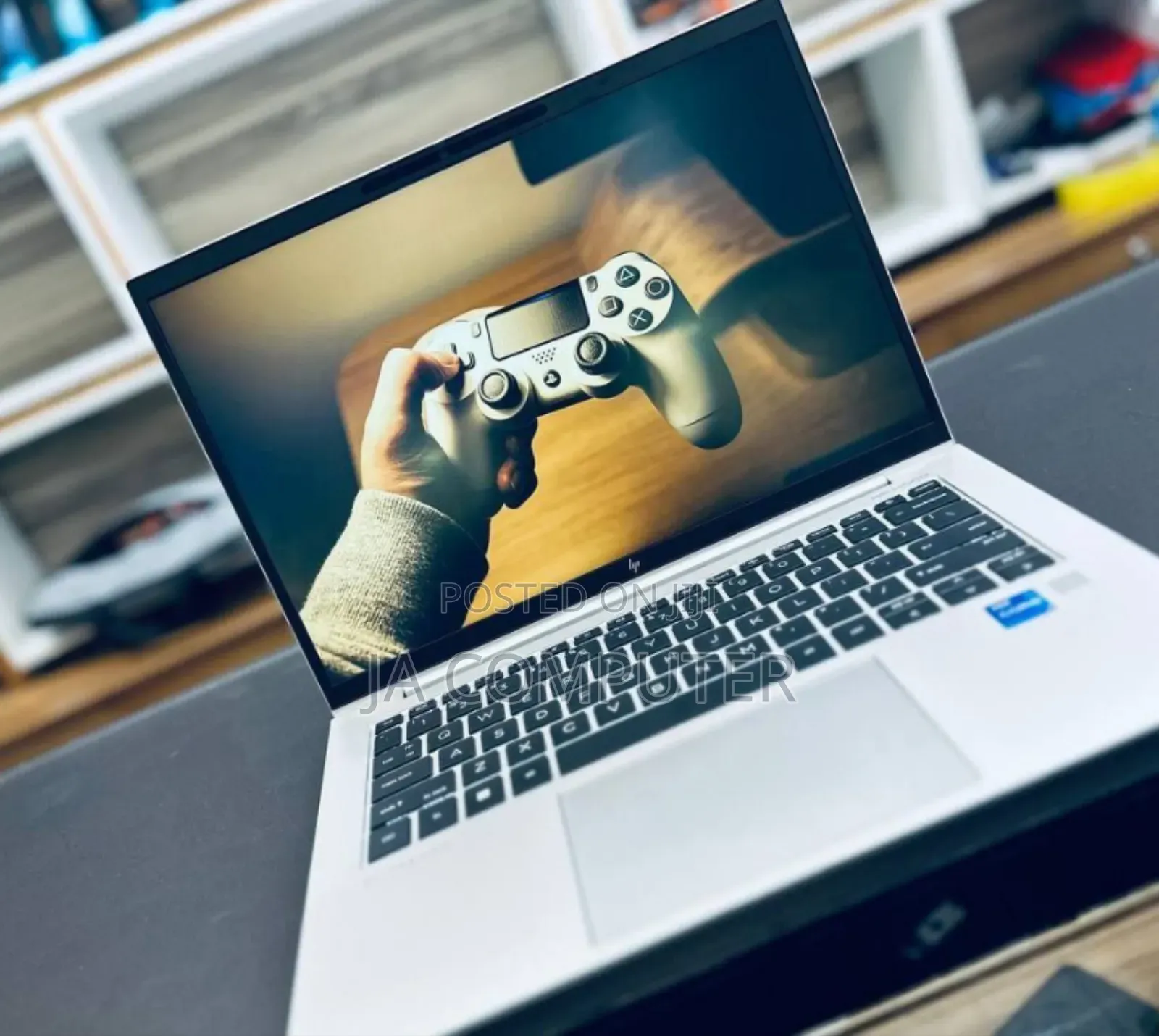 New Laptop HP EliteBook 840 G9 16GB Intel Core I7 SSD 1T