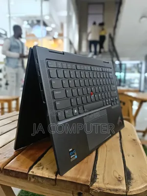 New Laptop Lenovo Thinkpad X1 Yoga 32GB Intel Core I7 SSD 512GB