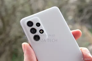 Photo - New Samsung Galaxy A82 5G (Galaxy Quantum 2) 128 GB Silver