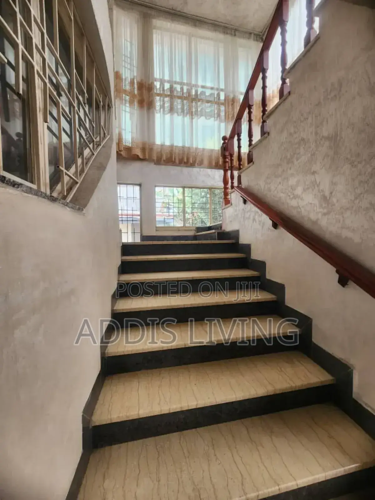 Furnished 6bdrm Villa in Bole for rent
