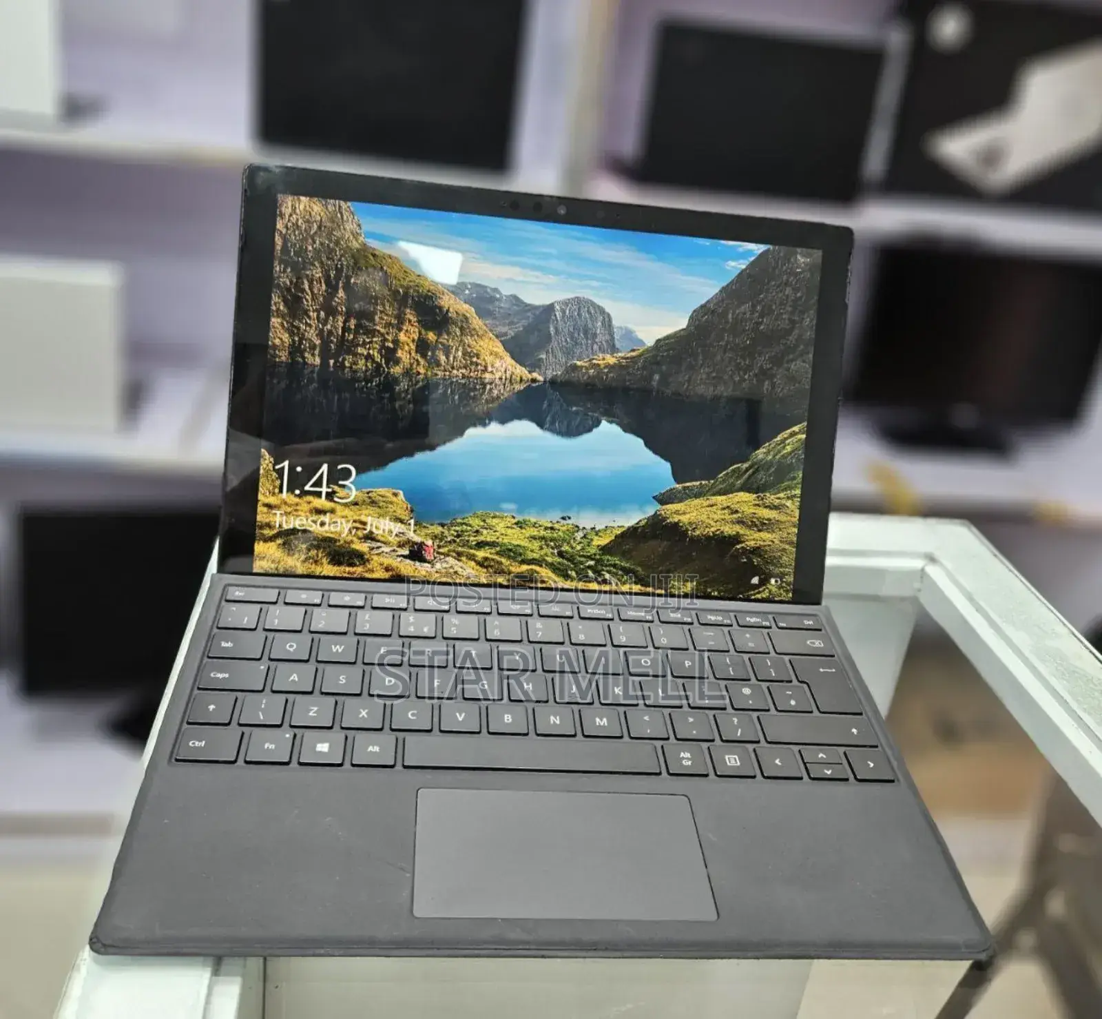 New Laptop Microsoft Surface Pro 7 16GB Intel Core I7 SSD 256GB