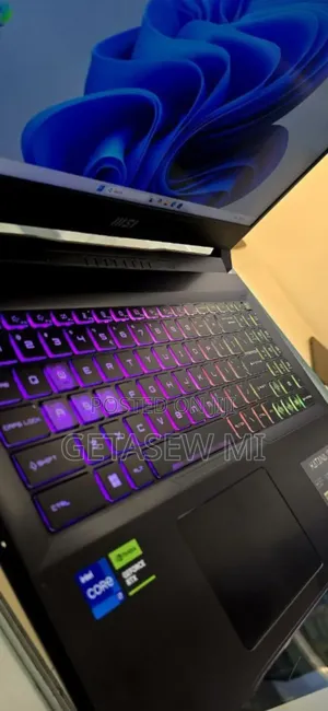 New Laptop MSI Katana 15 16GB Intel Core I7 SSD 512GB