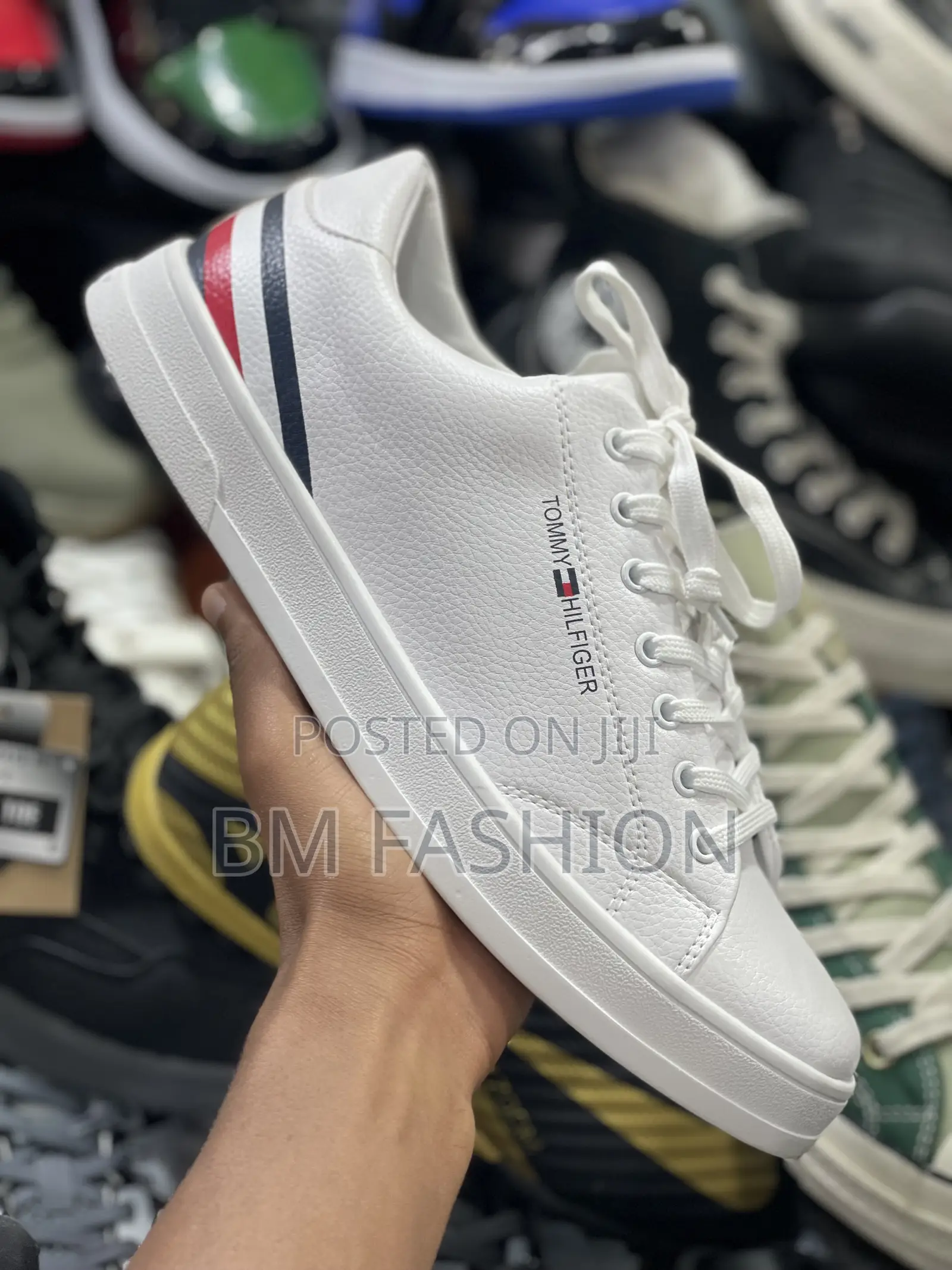 Men's Tommy Hilfiger Narvyn Casual Shoes.