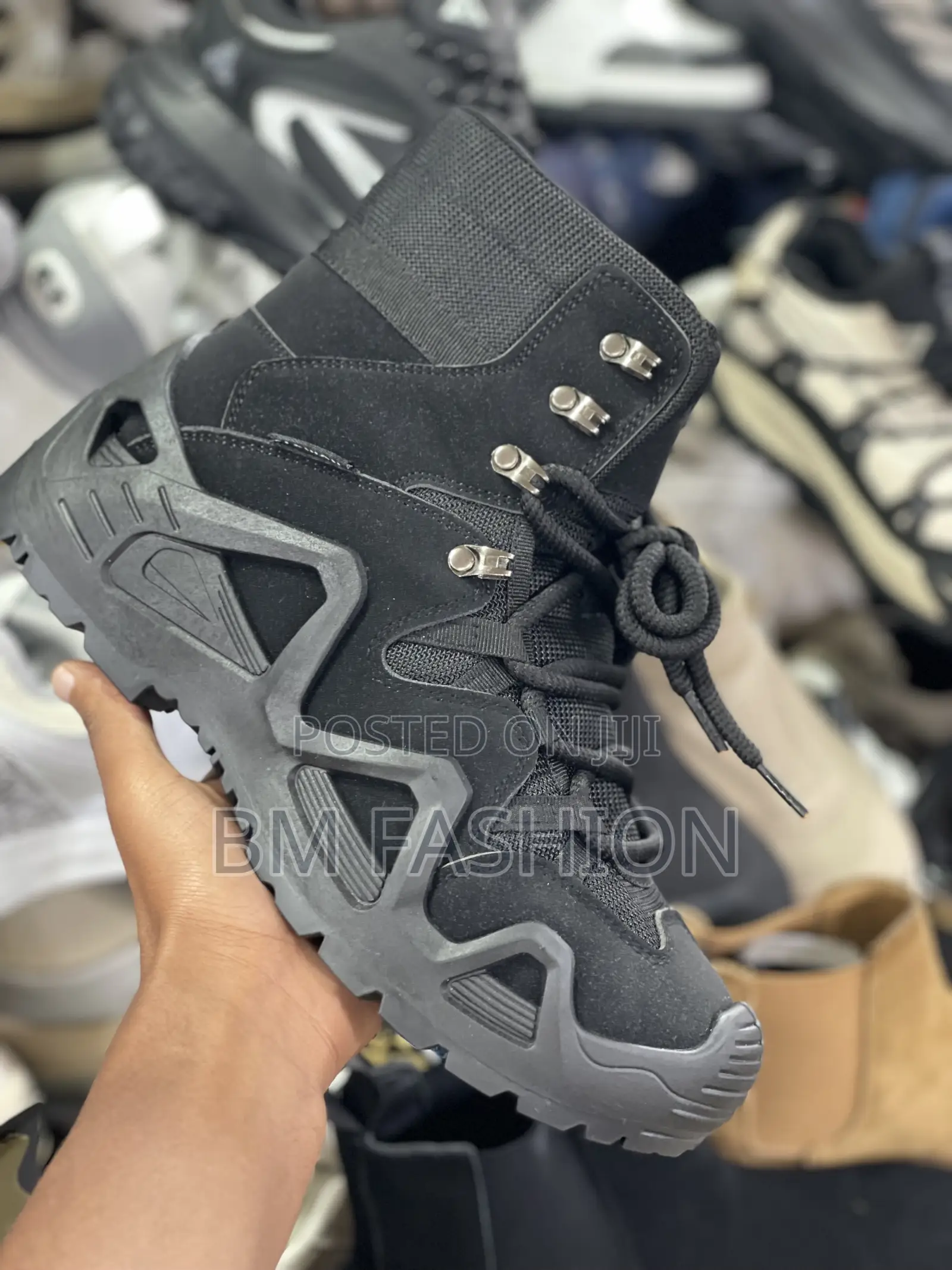 Lowa 4-Season Hiking Men's