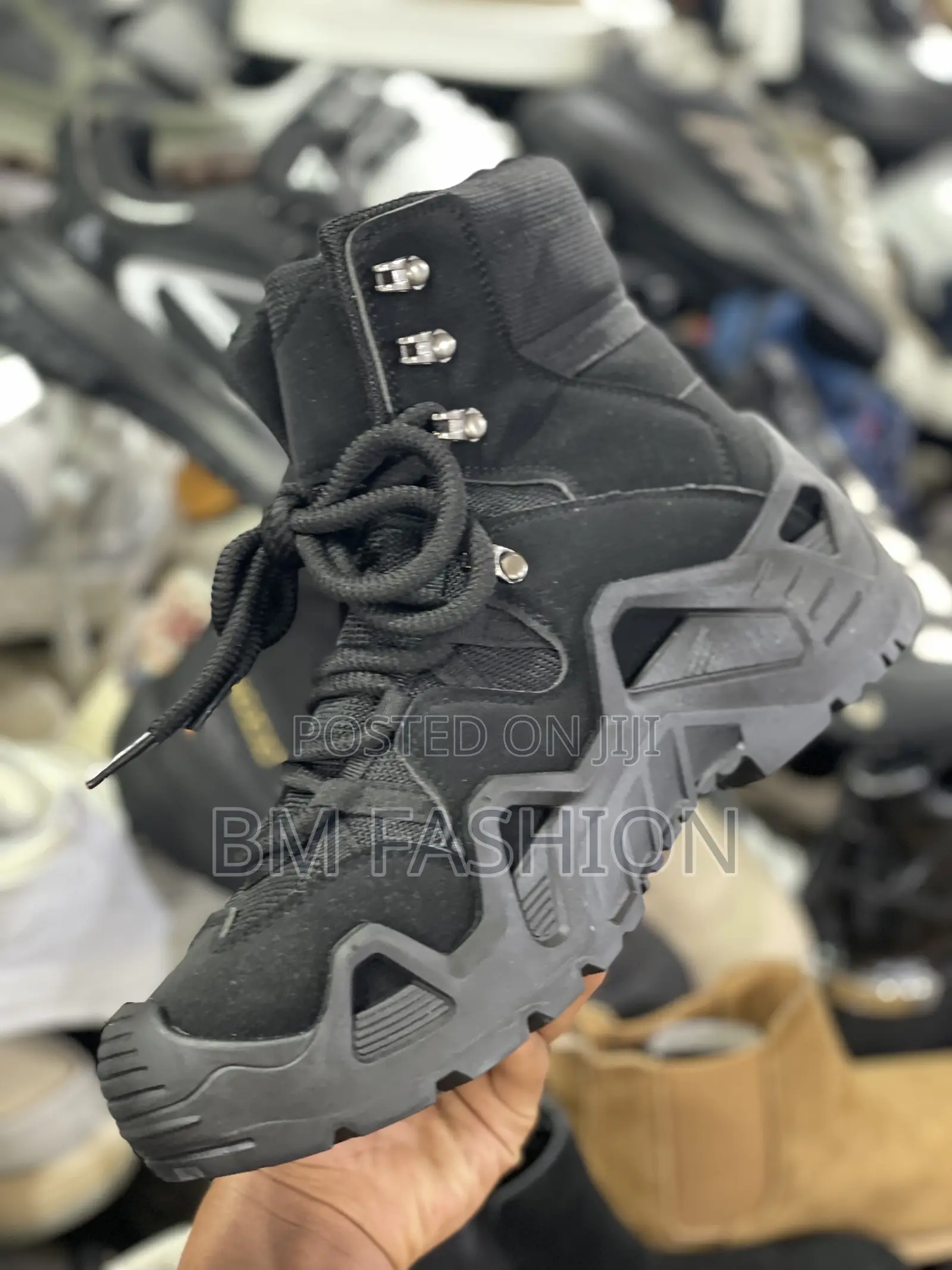 Lowa 4-Season Hiking Men's