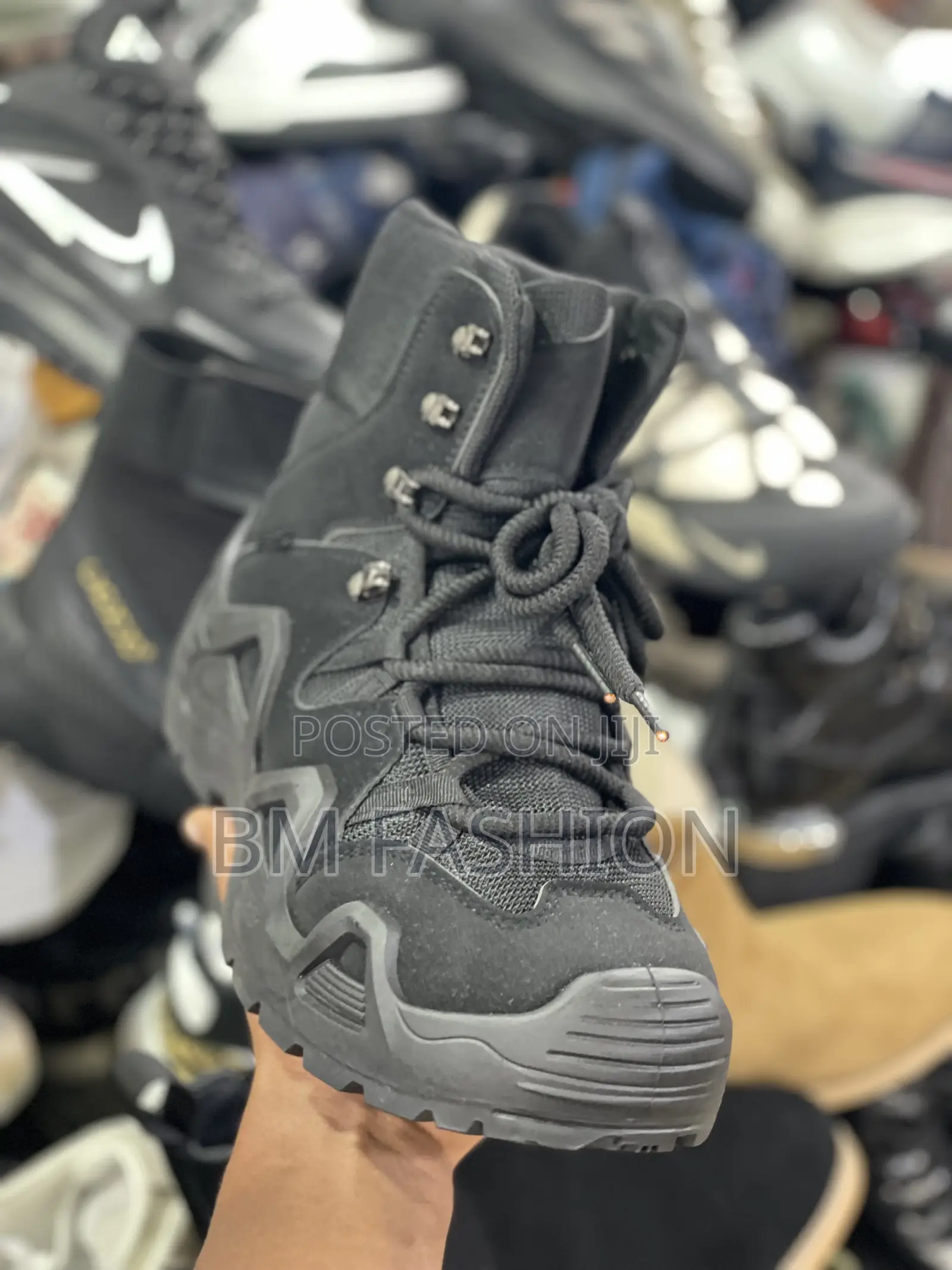 Lowa 4-Season Hiking Men's