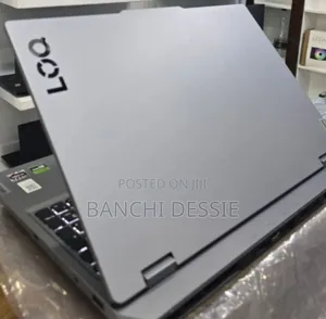 New Laptop Lenovo LOQ 15ARP9 16GB Intel Core i5 SSD 512GB