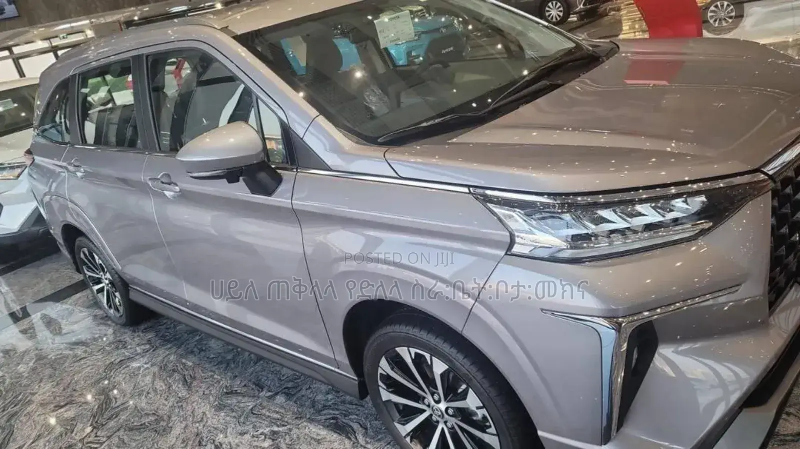 New Toyota Veloz 1.5 CVT FWD 2023 Silver