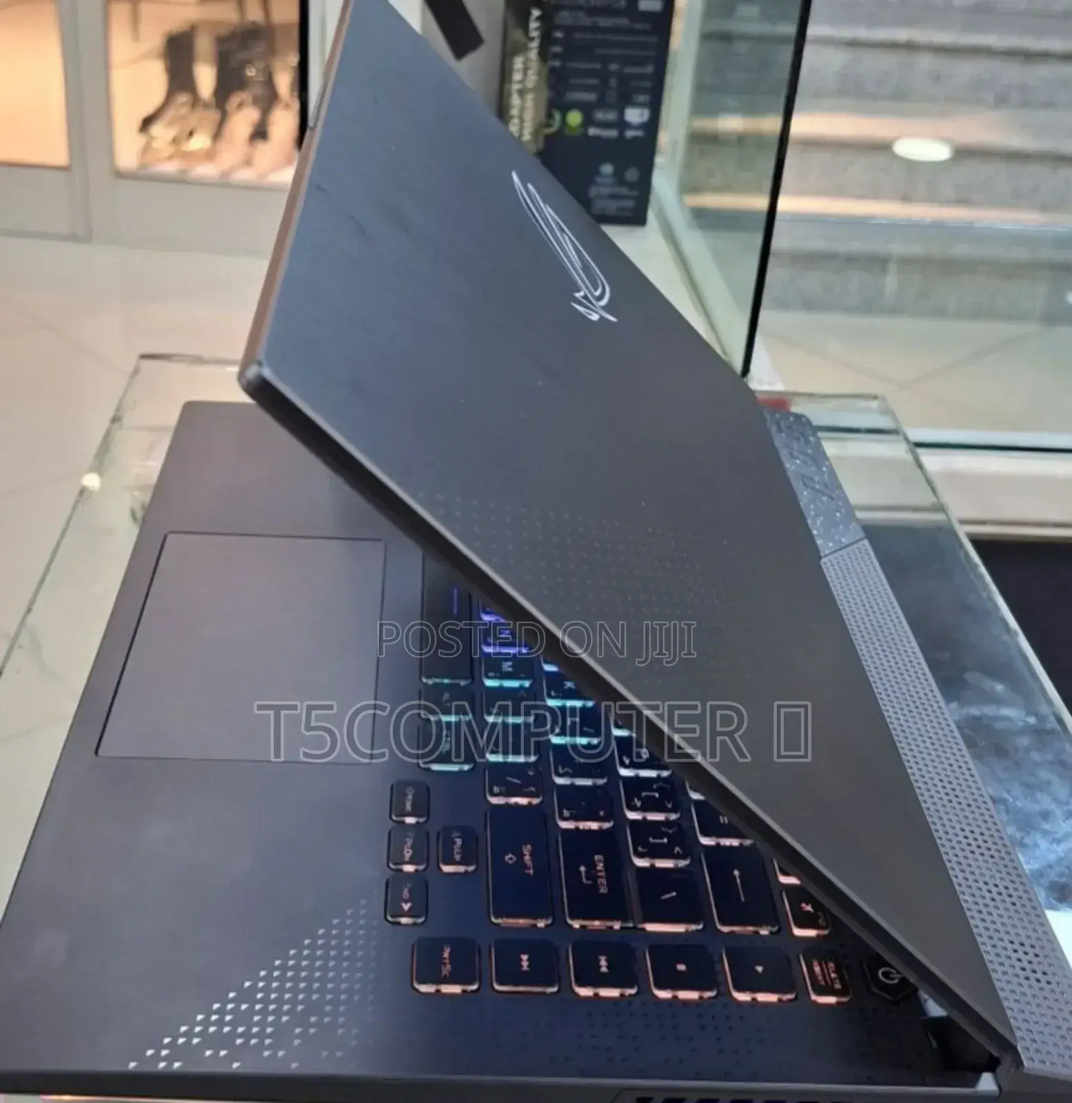 New Laptop Asus ROG Strix G15 1GB AMD Ryzen 7 SSD 1T