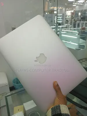 New Laptop Apple MacBook Air 2017 8GB Intel Core I5 SSD 128GB