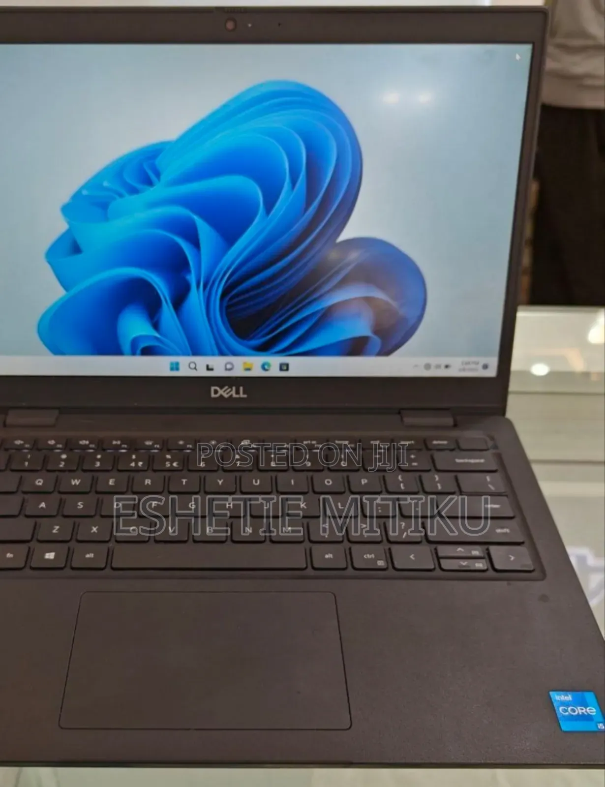 New Laptop Dell Latitude 5310 16GB Intel Core I5 SSD 256GB