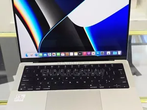 New Laptop Apple MacBook 16GB Intel Core I9 SSD 1T