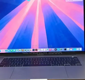 New Laptop Apple MacBook Pro 2019 16GB Intel Core I7 SSD 512GB