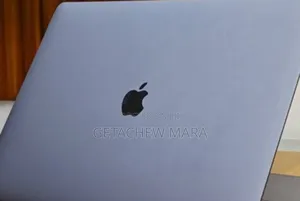 New Laptop Apple MacBook Pro 2019 16GB Intel Core I7 SSD 512GB