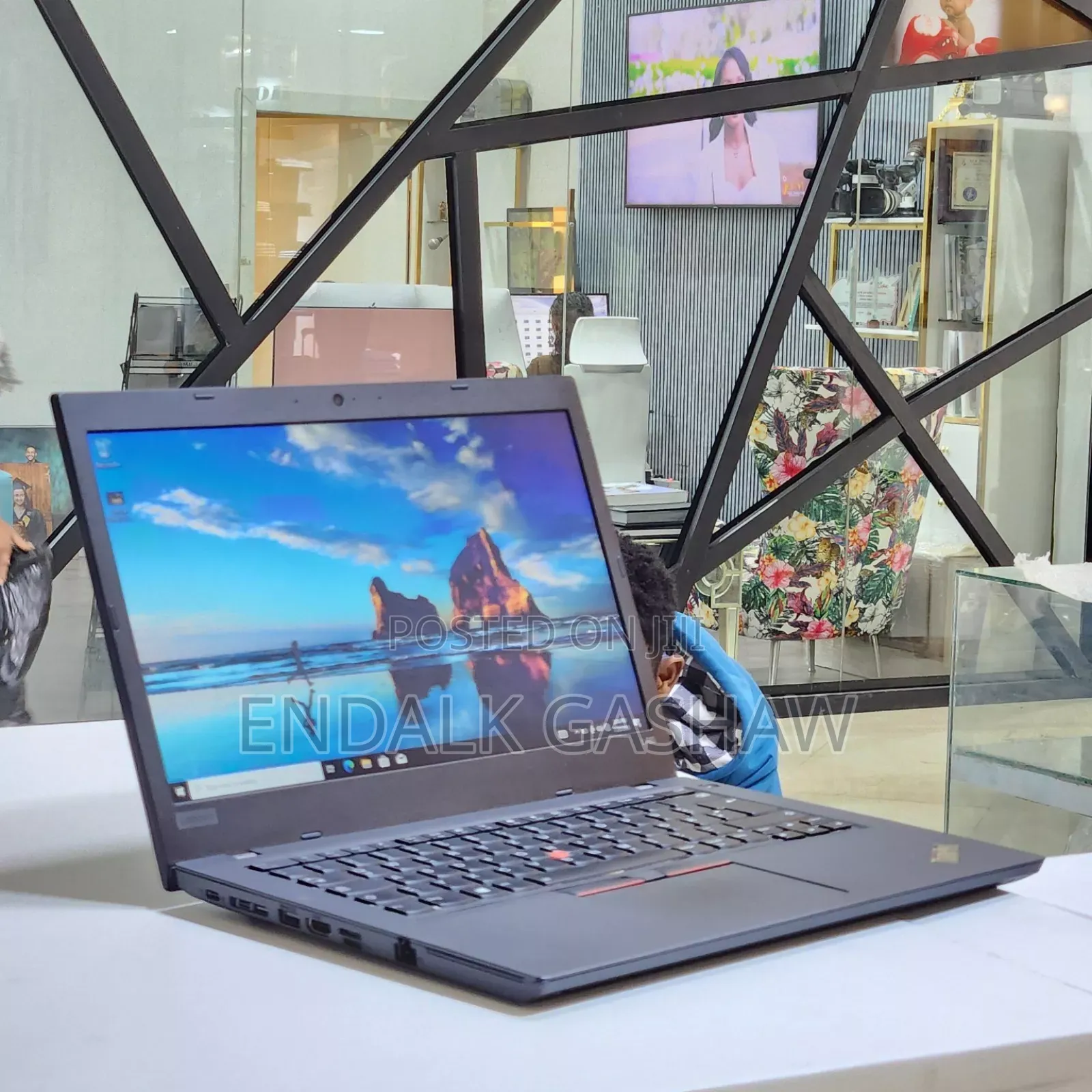 New Laptop Lenovo ThinkPad Yoga 16GB Intel Core I5 SSD 512GB