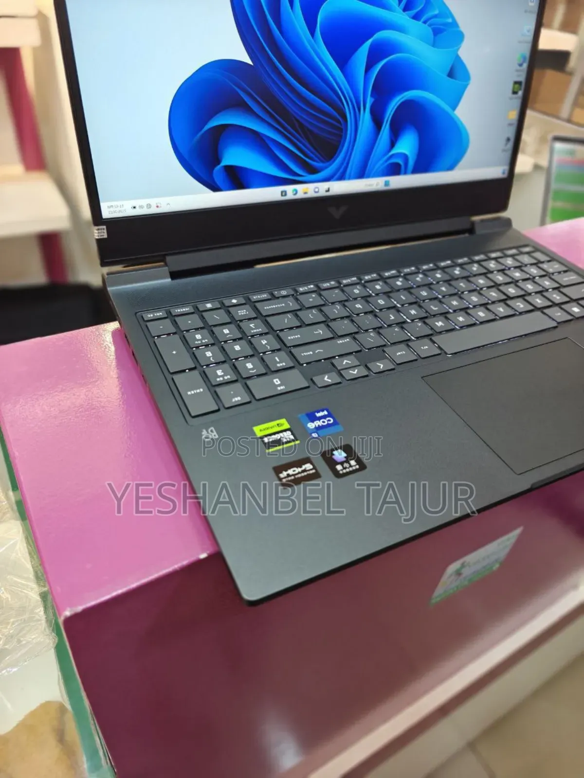 New Laptop HP Zbook Studio G7 32GB Intel Core I7 SSD 512GB