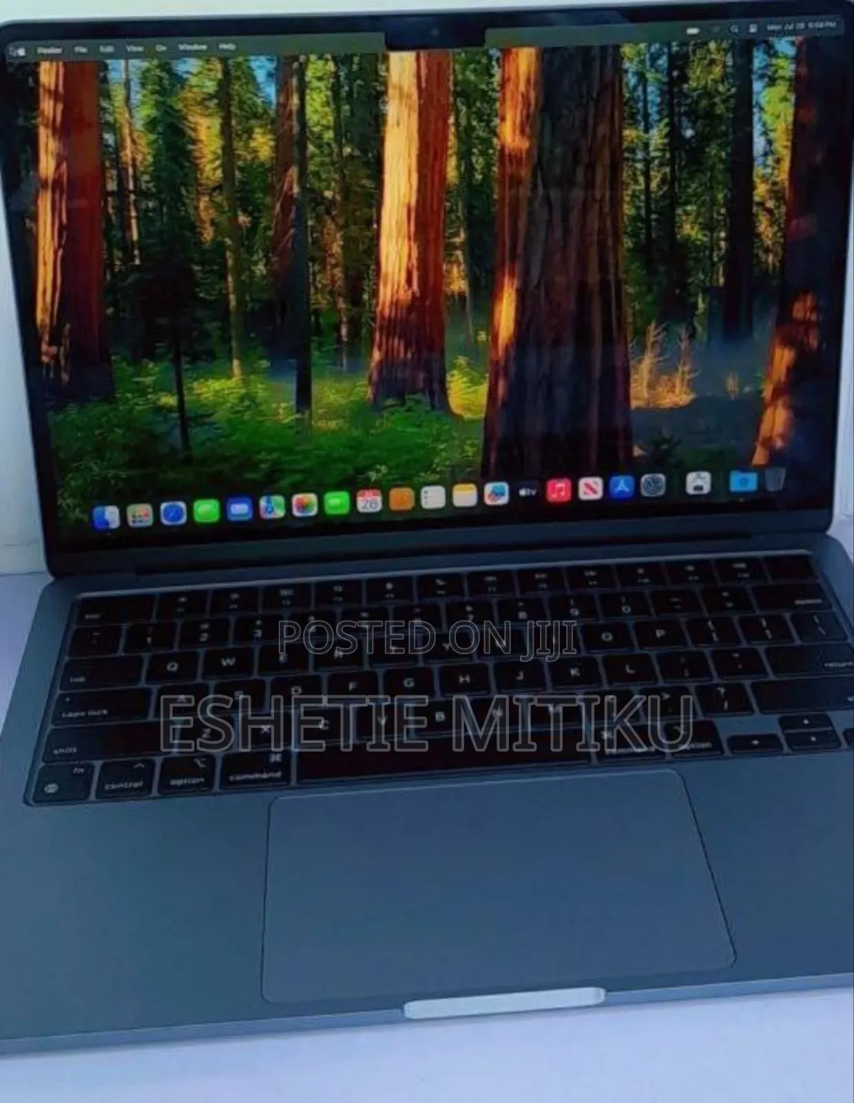 New Laptop Apple MacBook Air 2022 M2 16GB Intel Core I7 SSD 256GB