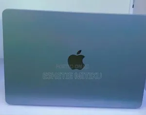 New Laptop Apple MacBook Air 2022 M2 16GB Intel Core I7 SSD 256GB