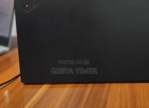 Photo - New Laptop Lenovo ThinkPad X1 Carbon 8GB Intel Core I5 SSD 512GB