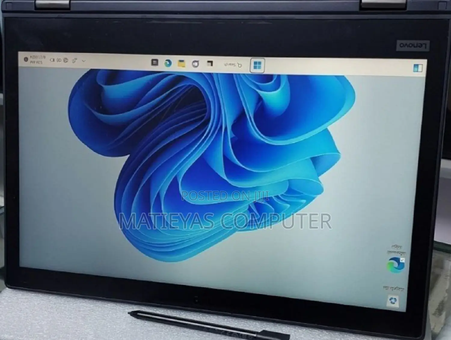 New Laptop Lenovo ThinkPad Yoga 8GB Intel Core I5 SSD 512GB