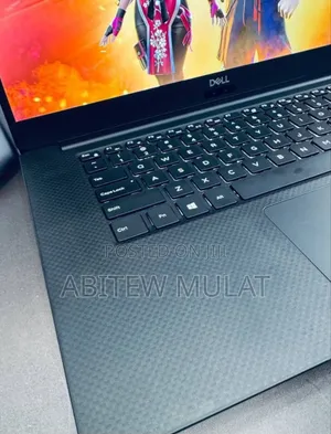 New Laptop Dell Precision 5540 16GB Intel Core I7 SSD 512GB