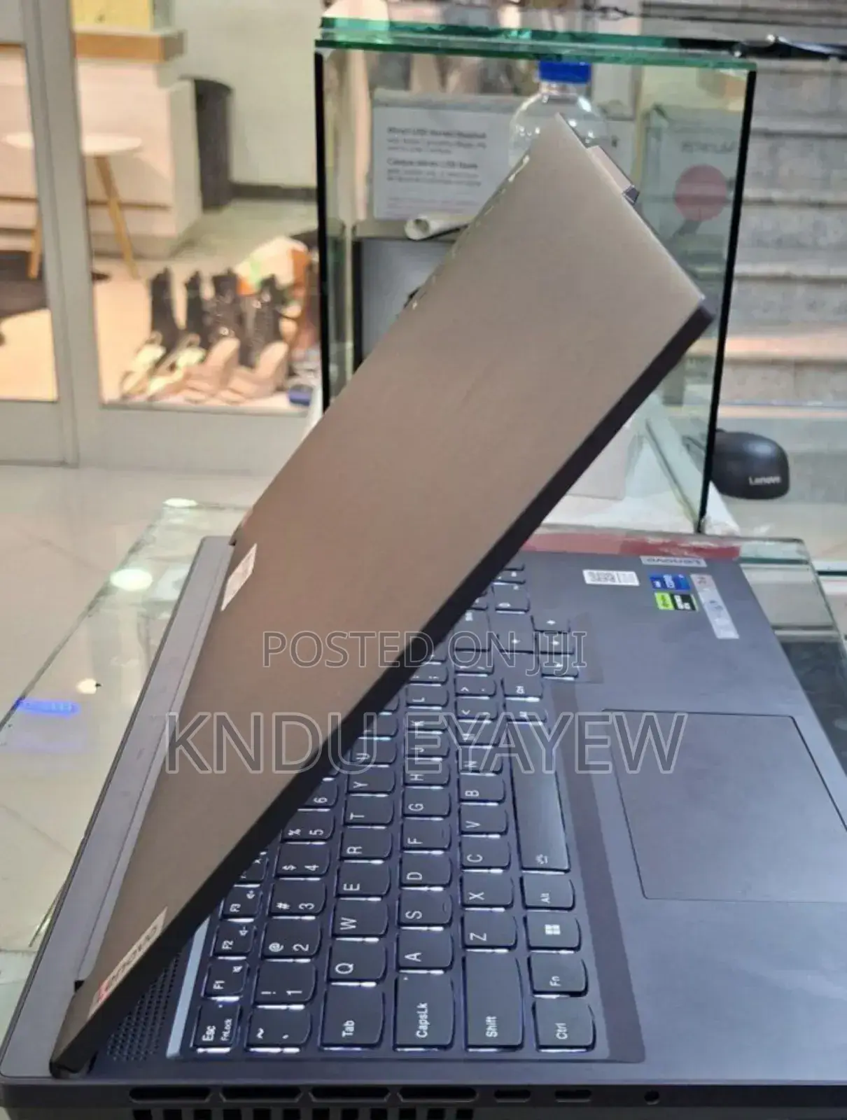 New Laptop Lenovo ThinkPad Yoga 370 16GB Intel Core I7 SSD 1T