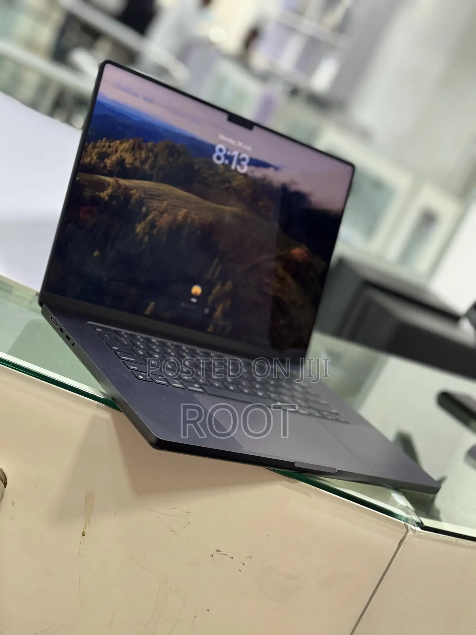 Laptop Apple MacBook 18GB Apple M3 Pro SSD 500GB