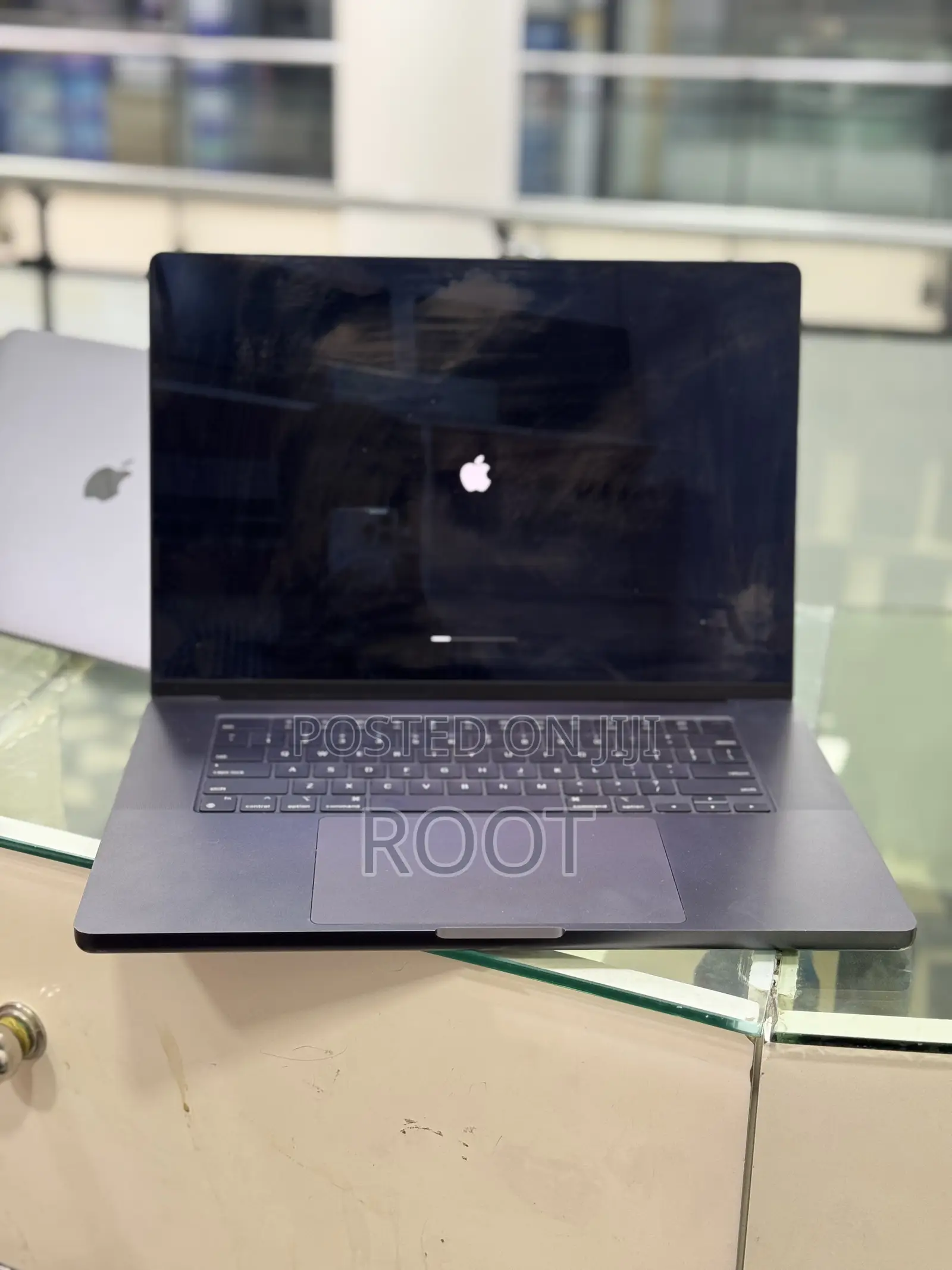 Laptop Apple MacBook 18GB Apple M3 Pro SSD 500GB