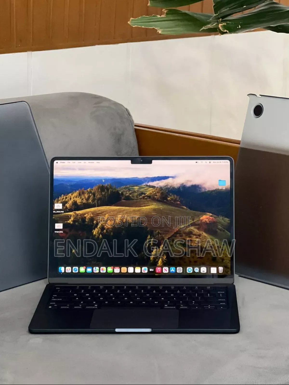 New Laptop Apple MacBook 8GB Intel Core I5 SSD 256GB