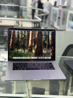 Laptop Apple MacBook Pro 2019 16GB Intel Core I9 SSD 512GB