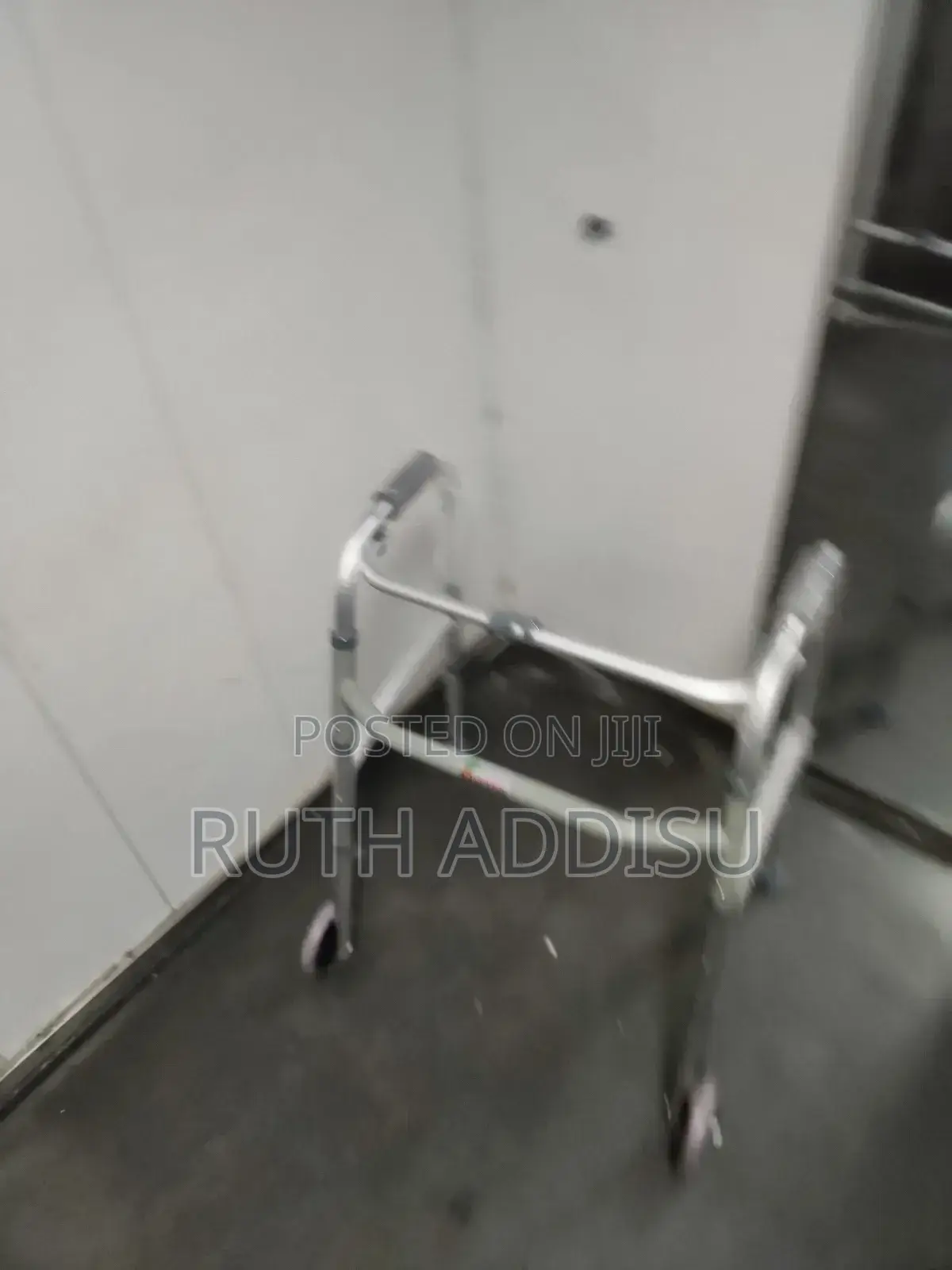 Brand New Walker須記walking Frame重要medical Walker腕骨walker New