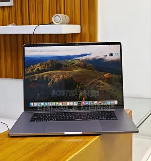 Photo - New Laptop Apple MacBook Pro 2019 64GB Intel Core I9 SSD 1T