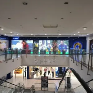 Photo - መሀል ሾላ መገናኛ ላይ ከነካርታው ያለቀ የንግድ ሱቅ ግራውንድ ላይ አስፓልት ዳር