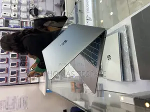 Photo - Laptop Apple MacBook Air 2020 M1 8GB Apple M1 SSD 256GB