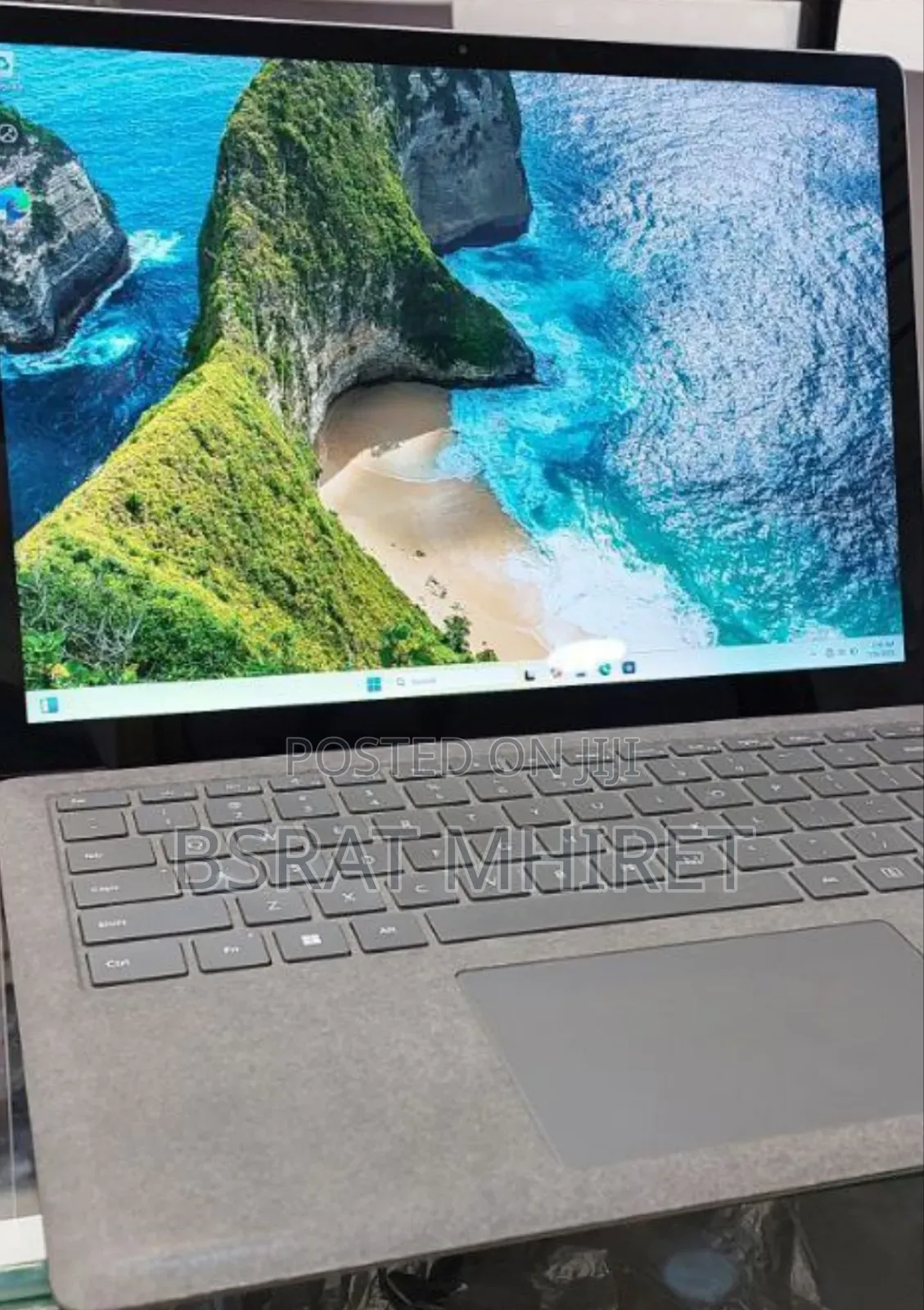 New Laptop Microsoft Surface 16GB Intel Core I7 SSD 512GB