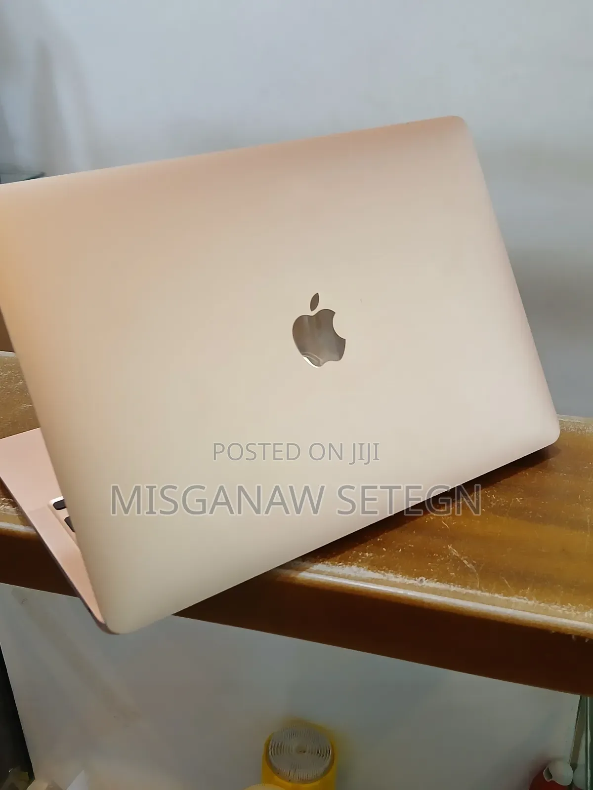 New Laptop Apple MacBook Air 2020 M1 8GB Apple M1 SSD 256GB
