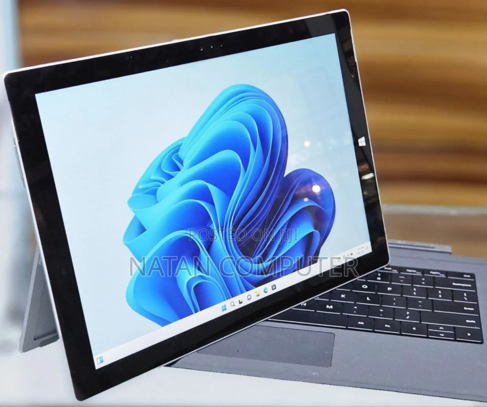 New Laptop Microsoft Surface Pro 3 8GB Intel Core I5 SSD 256GB