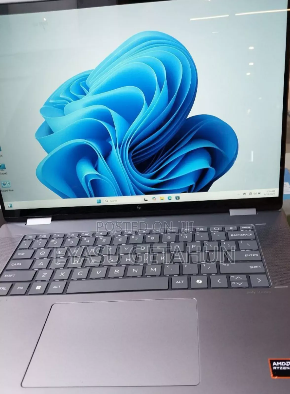 New Laptop HP Envy X360 16GB AMD Ryzen 7 SSD 512GB