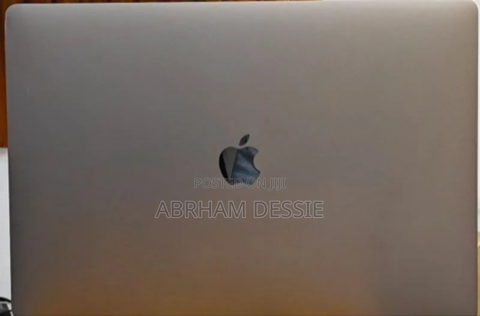 New Laptop Apple MacBook Pro 2019 16GB Intel Core I7 SSD 512GB