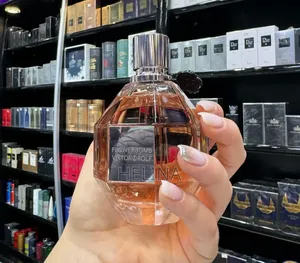 Photo - Perfect for Any Occasion Viktor Rolf Flowerbomb Perfume