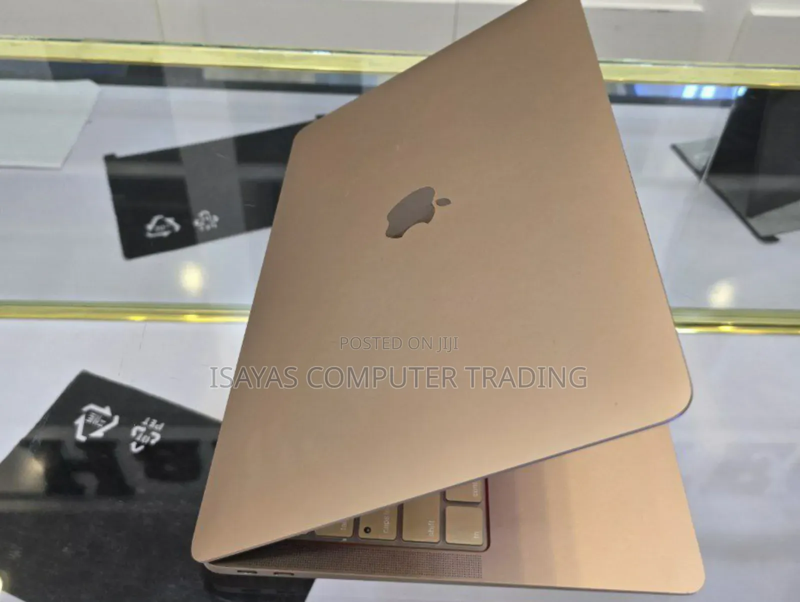 New Laptop Apple MacBook Air 8GB SSD 256GB