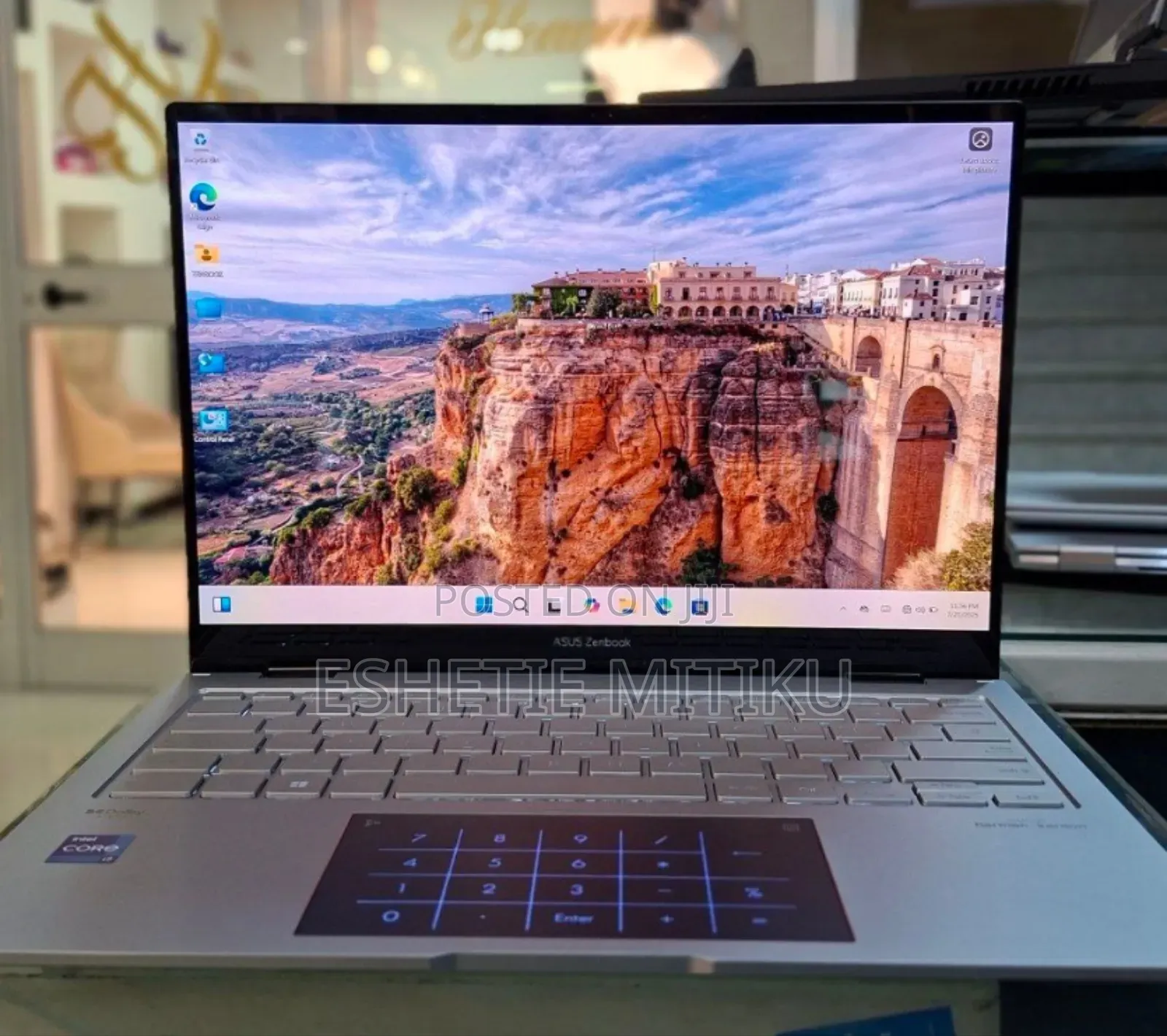 New Laptop Asus Zenbook 14 UX434 16GB Intel Core I7 SSD 1T