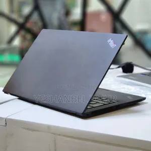 Photo - New Laptop Lenovo ThinkPad T14 16GB Intel Core I7 SSD 512GB