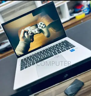 New Laptop HP EliteBook 840 G9 16GB Intel Core I7 SSD 512GB