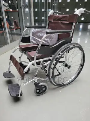 Toilet/Pot Wheelchair发戀wheelchair= Wheelchairوووwheelchair