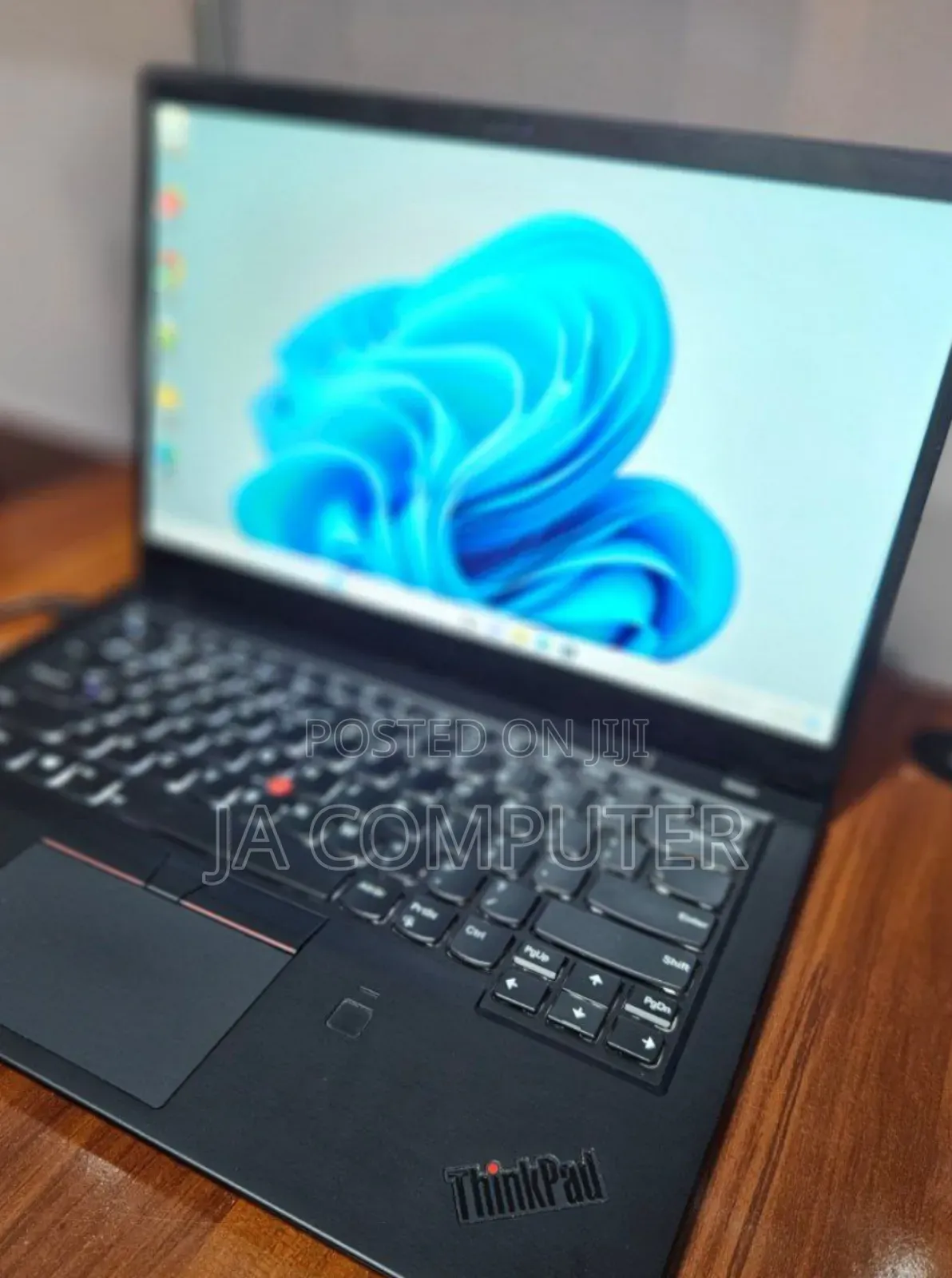 New Laptop Lenovo ThinkPad X1 Carbon 8GB Intel Core I5 SSD 512GB