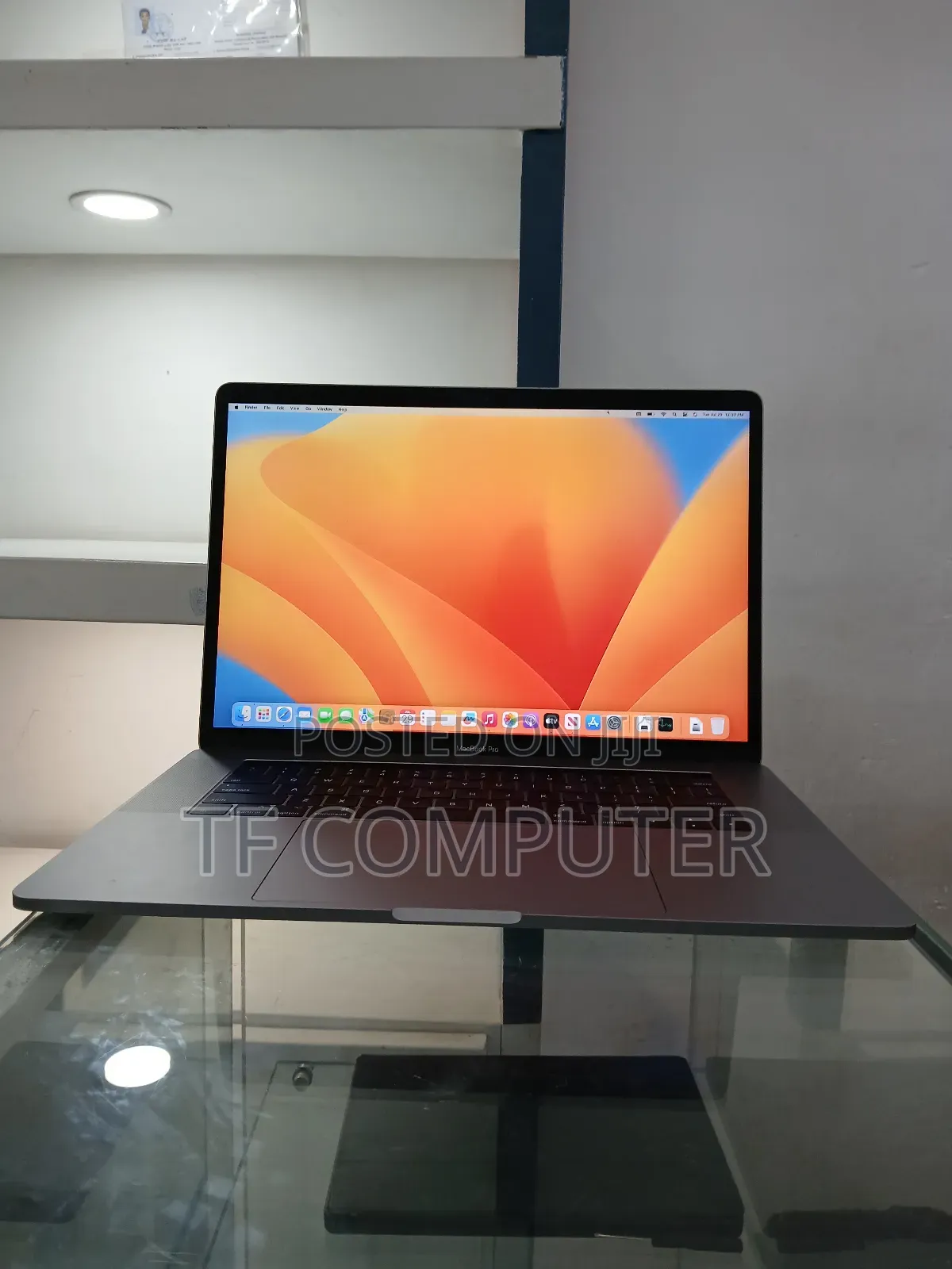 New Laptop Apple MacBook Pro 2017 16GB Intel Core I7 SSD 512GB