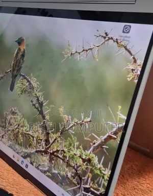 New Laptop Lenovo Yoga 9i 16GB Intel Core I7 SSD 512GB